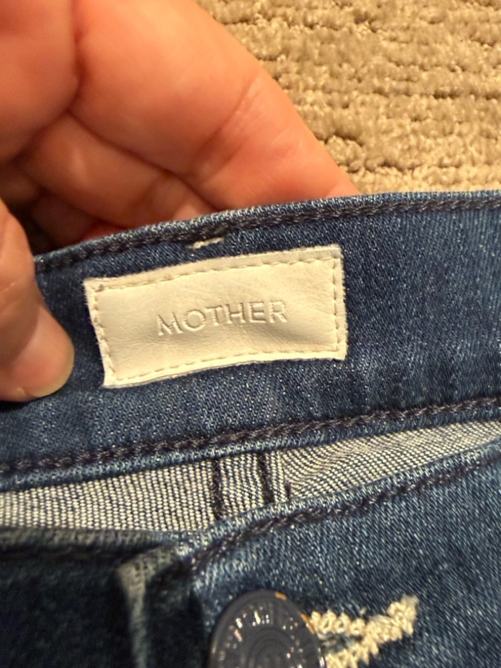 MOTHER The Stunner Zip Ankle Step Fray Jeans Size 28 - Picture 7 of 11